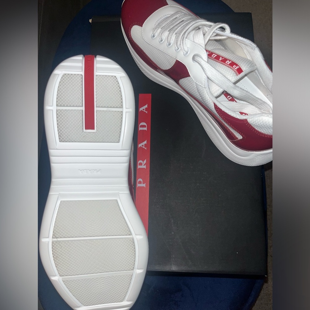 Brand new NEVER WORN ‼️ 1,200 or Best offer ‼️ - Picture 5 of 6